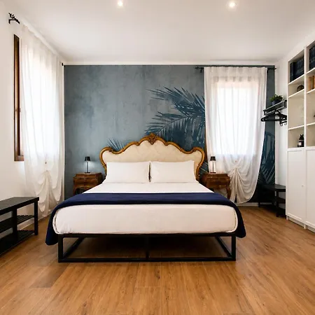 Veneta Facing The Brenta River, 30 Minutes From Venice Villa